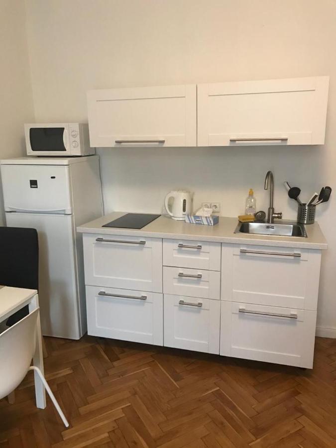 Apartmen -Studio Прага Екстер'єр фото